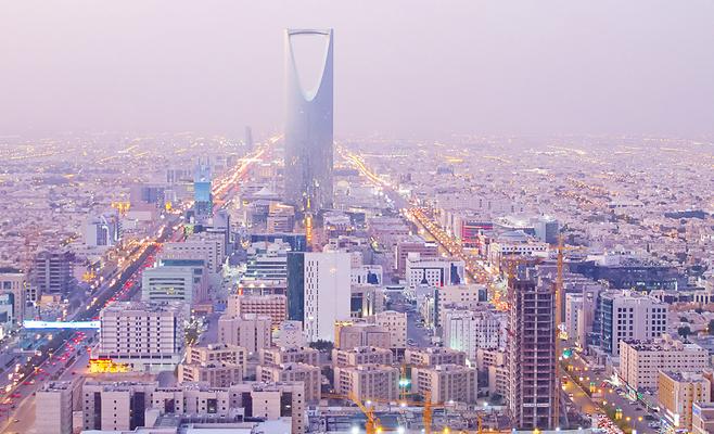 اعتراض صاروخ باليستي في الرياض