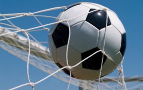 رباعية بدوري المحترفين