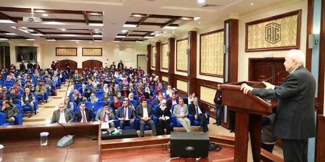 أبوغزاله: على الجامعات أن تخرّج مبدعين ومخترعين