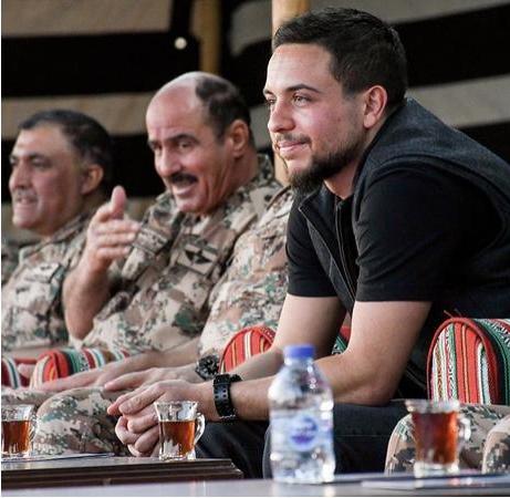 ولي العهد يحضر احتفال