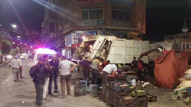 بلدية عجلون ترفع  110 أطنان من النفايات يوميا خلال عطلة العيد