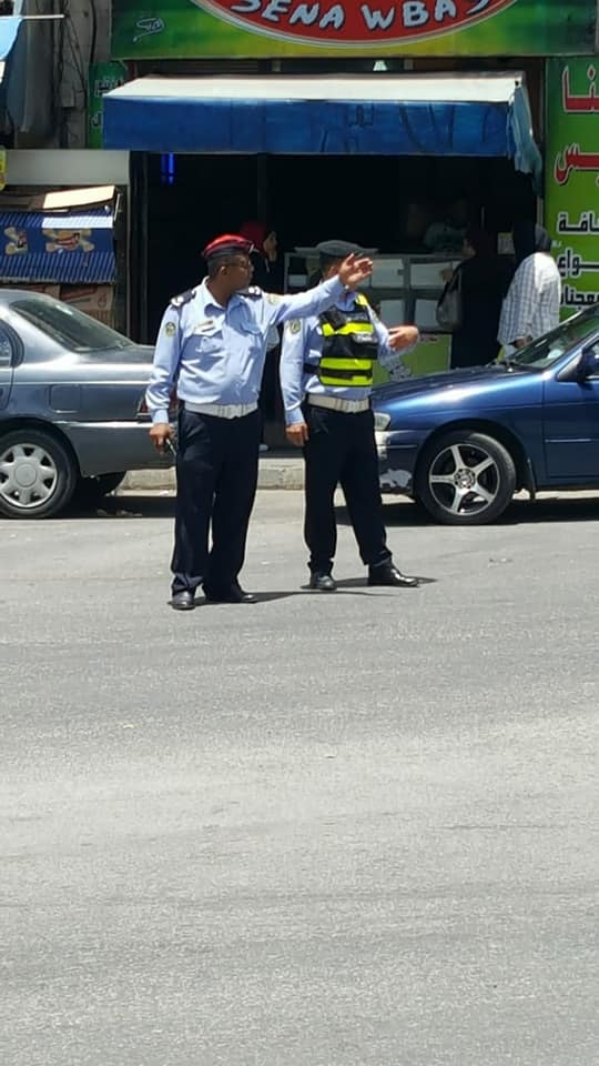 ضبط حافلة تابعة لشركة خاصة تعمل مقابل الاجر في عجلون