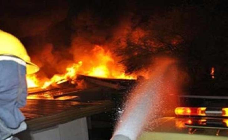 3 اصابات بحريق منزل في بلدة كفرخل
