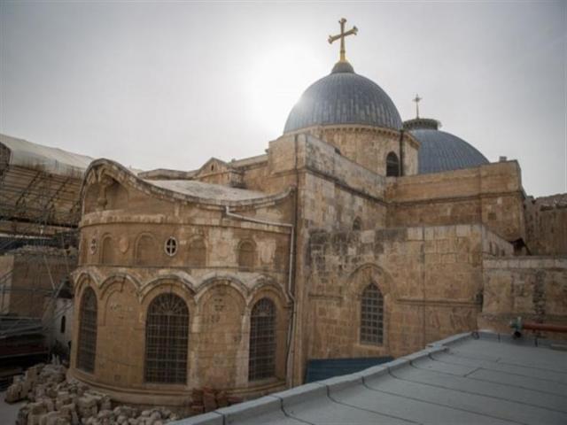 الملك يتبرع لترميم كنيسة القيامة في القدس