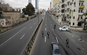 “كابوس” الحظر يؤرق الأردنيين رغم استبعاد الإغلاق الشامل