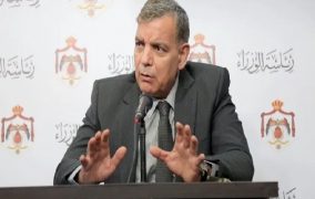 جابر: الحكومة تعمل على عدم العودة للحظر