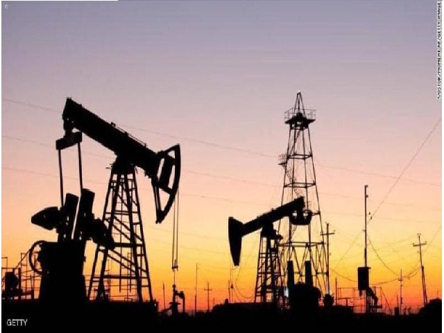 انخفاض أسعار النفط في ظل تجدد مخاوف الطلب