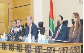 العودات: 90 % نسبة حضور النواب والجلسات لم تفقد نصابها