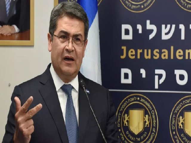 رئيس هندوراس يصل تل أبيب لافتتاح سفارة بلاده في القدس