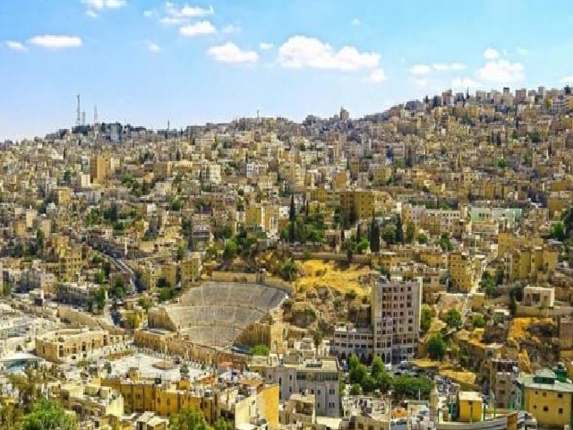 الثلاثاء .. استمرار الكتلة الحارة وحرارة اعلى من معدلاتها بـ 3-5 درجات