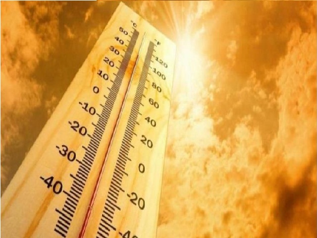الحرارة أعلى من معدلاتها بنحو 3-4 درجات