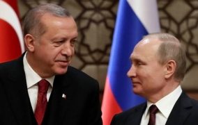 أردوغان يُبلغ بوتين استعداد الرئيس الأوكراني للقائه في تركيا