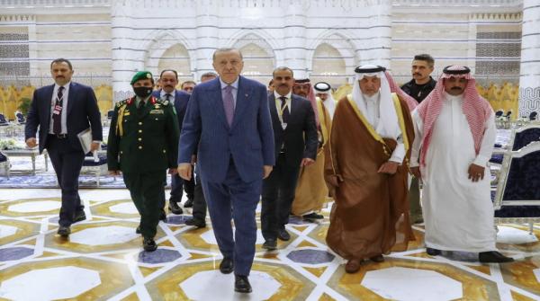 أردوغان يصل السعودية في أول زيارة له منذ عام 2018