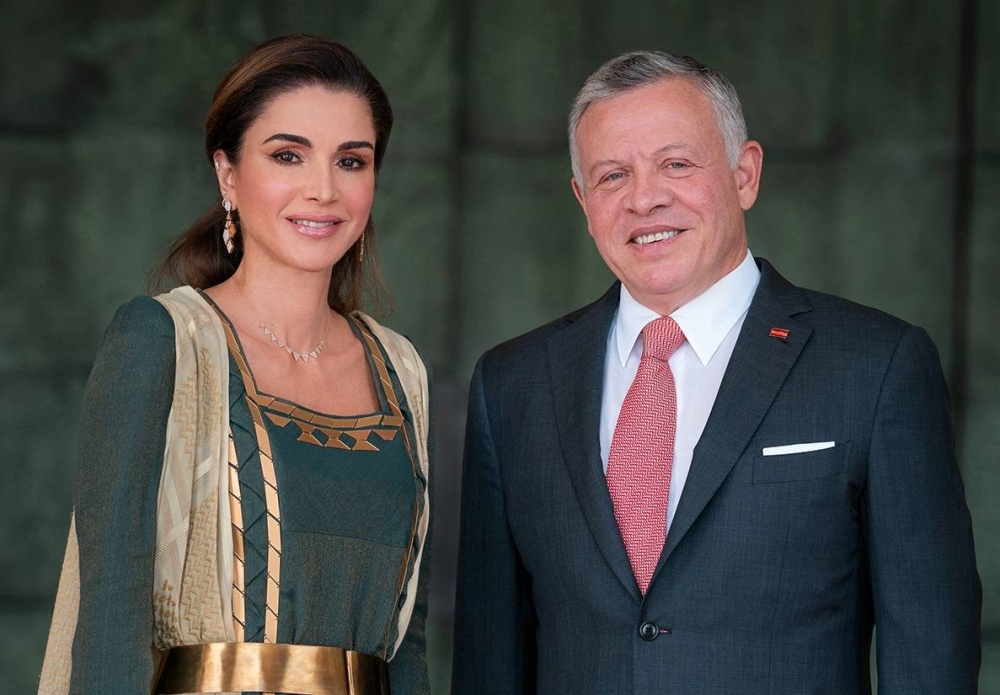 الملك والملكة يتسلمان جائزة
