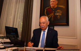 العيسوي رجل معطاء ويحظى باحترام الشعب الاردني