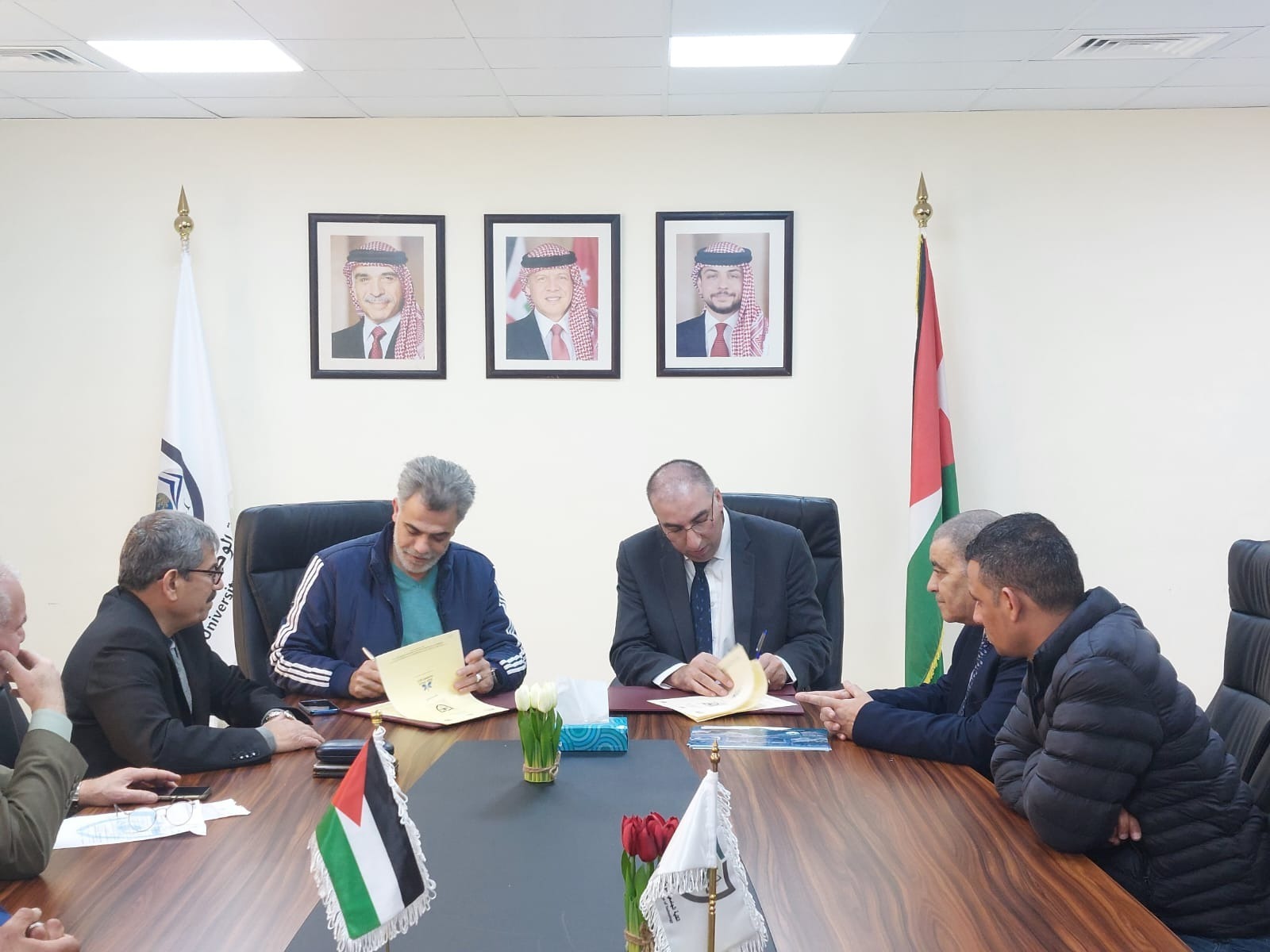 الكلية الجامعية للتكنولوجيا توقع اتفاقية تعاون مع اكاديمية بيت باريس