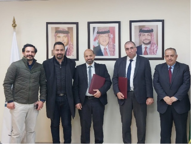 السلايمة يؤكد حرص الكلية الجامعية للتكنولوجيا على تقديم البرامج التدريبية التي تسهم في تعزيز مهارات