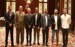 العيسوي يلتقي عددا من الوفود بالديوان الملكي
