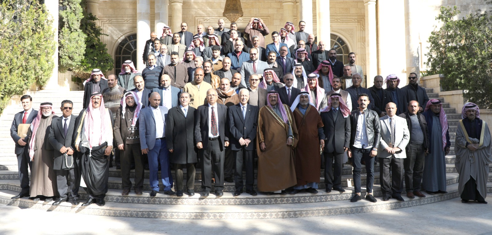 <strong>المتحدثون: مواقف الملك تاج فخر ووسام اعتزاز لكل حر وشريف ولا يستطيع أحد المزاودة عليها</strong>