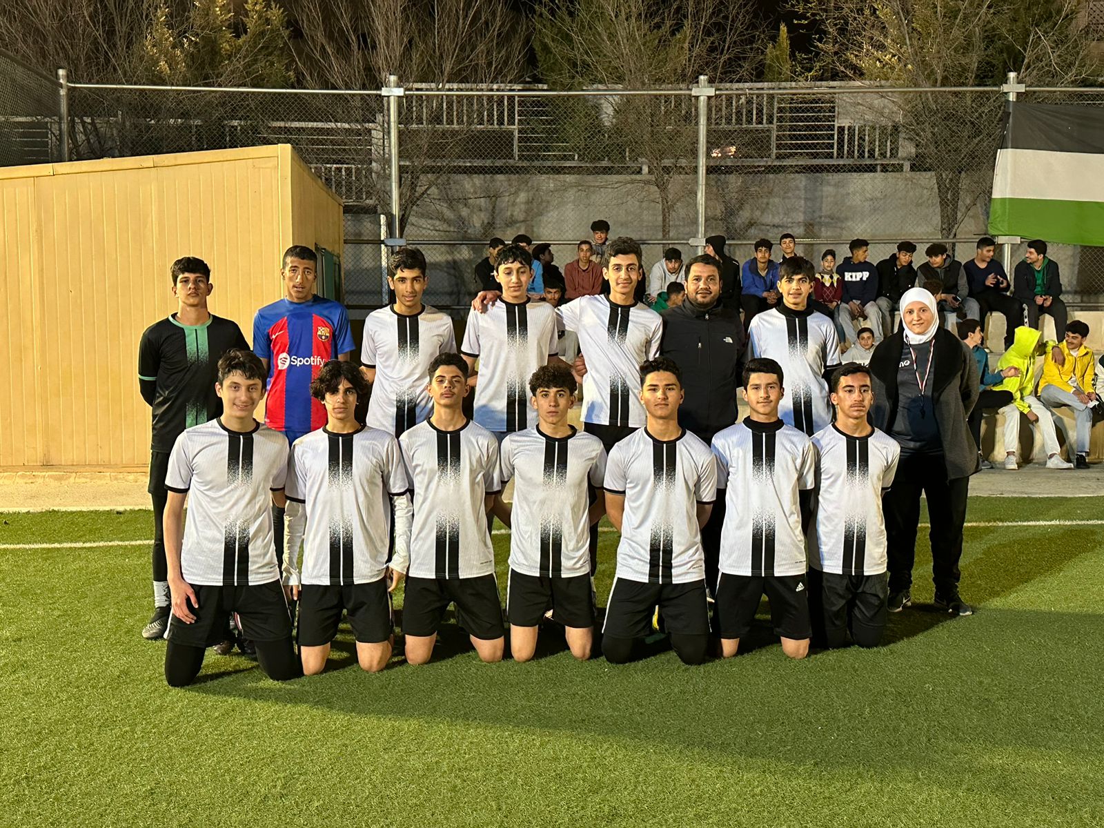اختتام بطولة كرة القدم الرمضانية في مركز زها الثقافي طارق