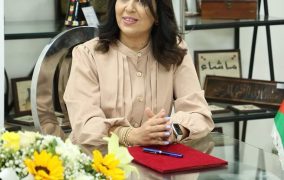 زها الثقافي يبارك للمدير التنفيذي جائزة التميز الحكومي